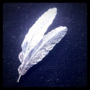 Signed Vintage Gerry's Double Feather Brooch